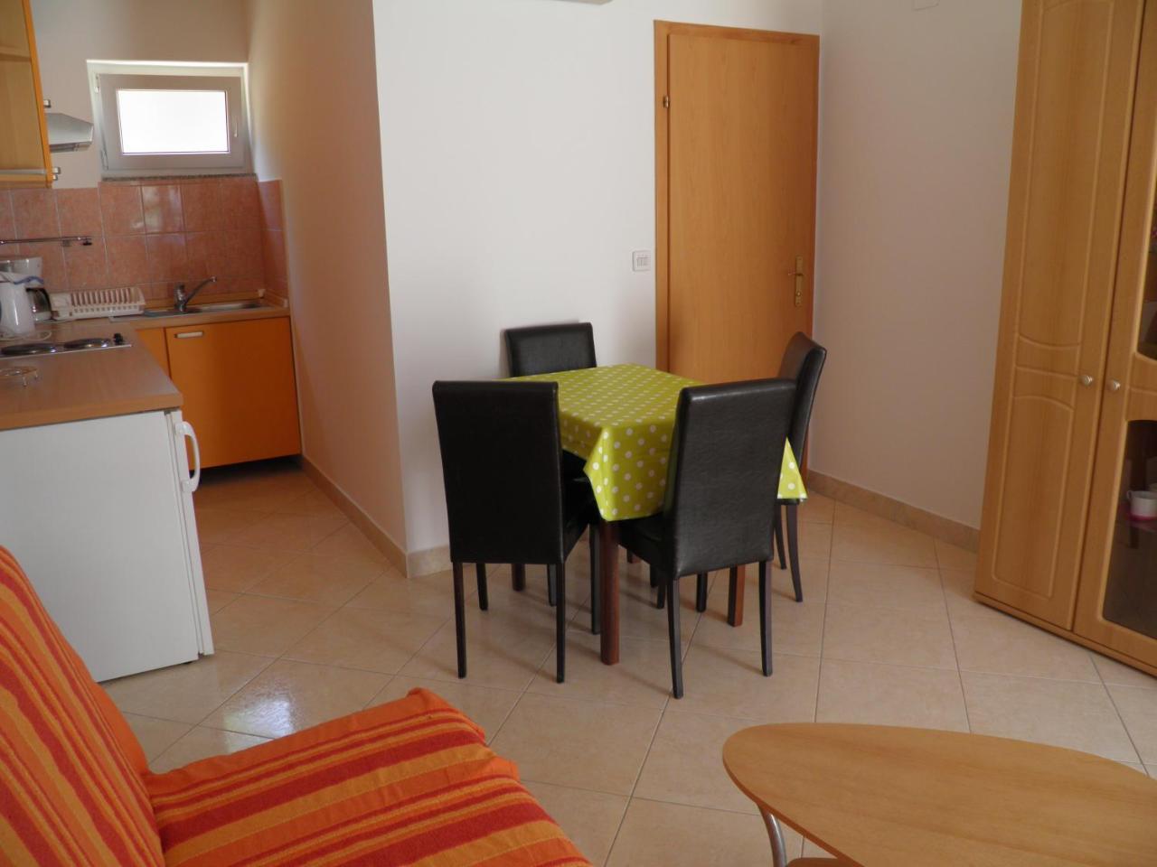 Apartments Pintar Zarok باشْكا المظهر الخارجي الصورة